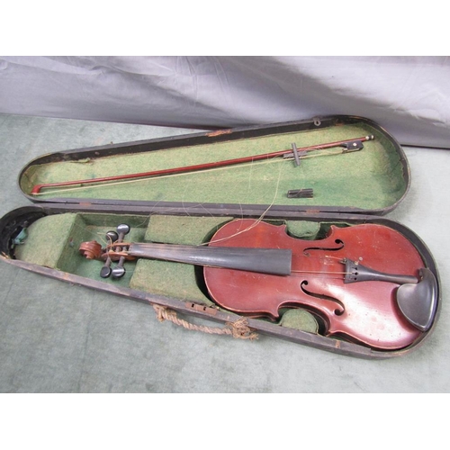 1281 - VIOLIN AND BOW IN CASE