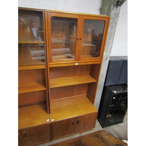 552 - GLAZED TEAK WALL UNIT