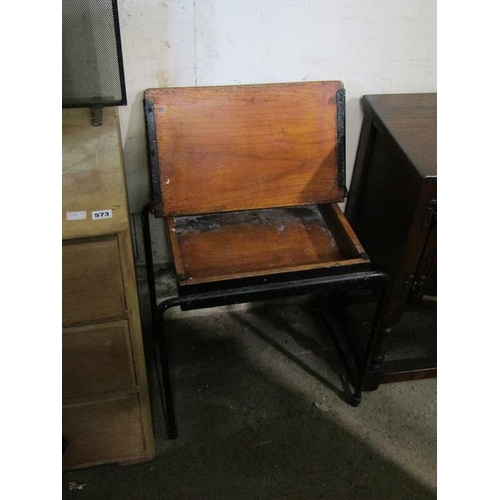 574 - SMALL SCHOOL DESK