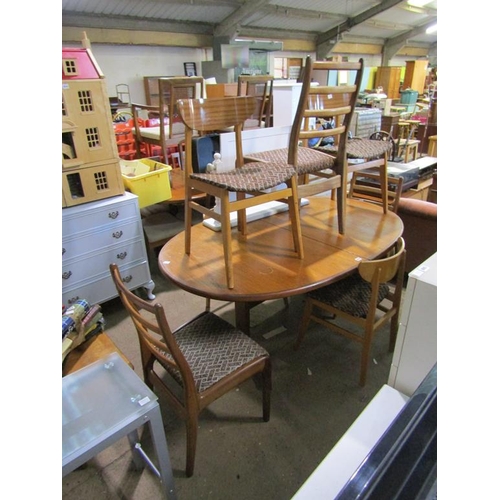 593 - TEAK DINING TABLE AND CHAIRS