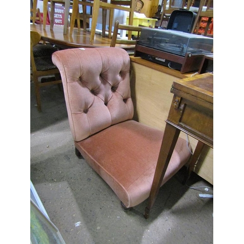 594 - VICTORIAN BUTTON BACK CHAIR