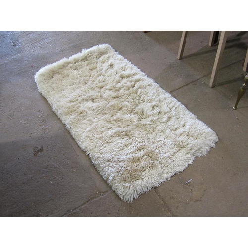 651 - QTY OF RUGS