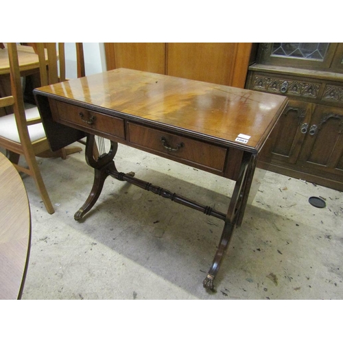 1083 - REPRODUCTION MAHOGANY SOFA TABLE