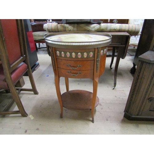 2101 - 19C STYLE OVAL MARBLE TOP AND BRASS GALLERIED OCCASIONAL TABLE, 52C,W, 81CM H