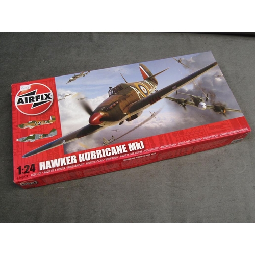 412 - AIRRFIX PLANE KITS - HURRICANE & MUSTANG