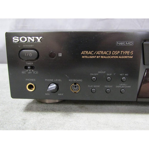 1305 - SONY MINI DISC PLAYER MDS-JE780