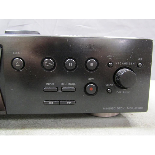 1305 - SONY MINI DISC PLAYER MDS-JE780