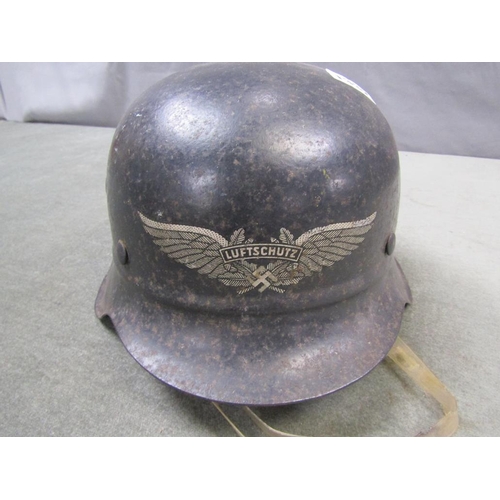 1332 - GERMAN SECOND WORLD WAR LUFTSCHUTZ FIREMANS HELMET