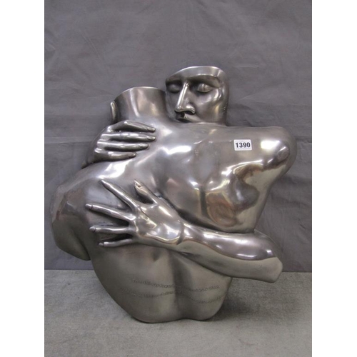 1390 - METAL FIGURE GROUP EMBRACE - 55cms H