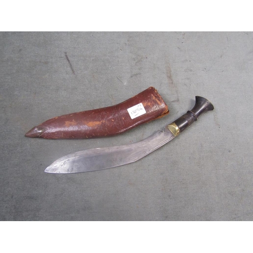 1415 - KUKRI KNIFE AND SHEATH TOGETHER WITH ONE SHEATHED BAYONET (TOTAL LENGTH 72cms(