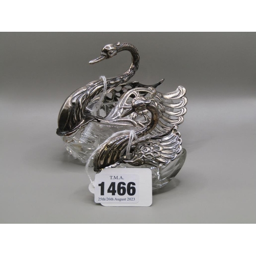 1466 - SILVER SWAN DESK STANDS