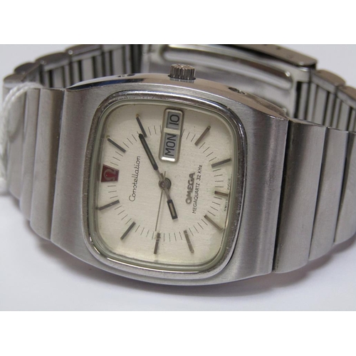 1476 - OMEGA CONSTELLATION MEGA QUARTZ WATCH