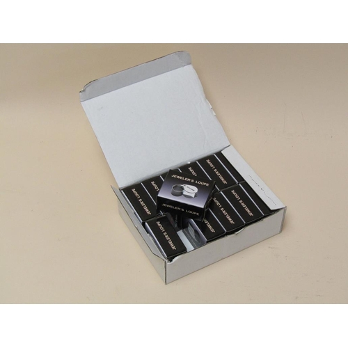 1506 - BOX OF JEWELLERS LOUPES