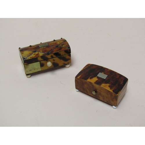 1524 - TWO TORTOISESHELL SNUFF BOXES