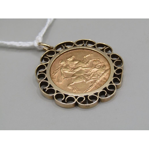 1553 - 1907 GOLD SOVEREIGN PENDANT, TOTAL 11.3g