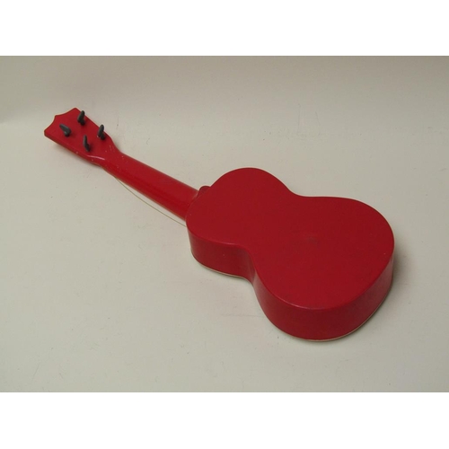 1632 - THE BEATLES BIG BEAT PLASTIC GUITAR