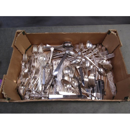 1784 - BOX OF SILVER PLATED CUTLERY