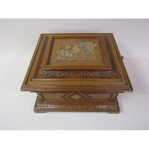 25 - A late 19c German polyphon retailed by Imhof & Mukle of New Oxford St. London.  It is contained in a... 