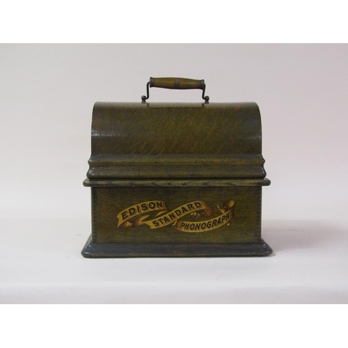 26 - An early 20c Edison standard Phonograph, serial no.8182424 in oak case with barrel shaped lid and to... 