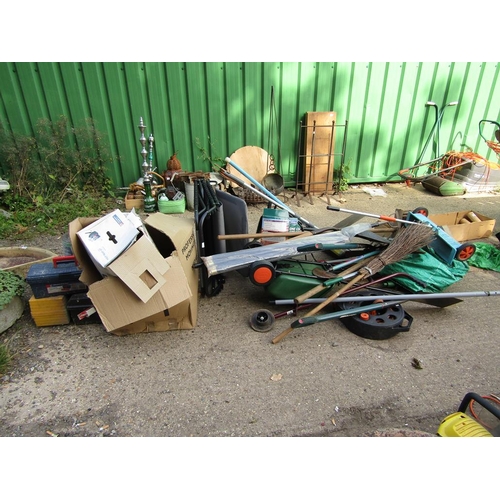 944 - GARDEN TOOLS, CHAIR, EXTENSION LEADS ETC.