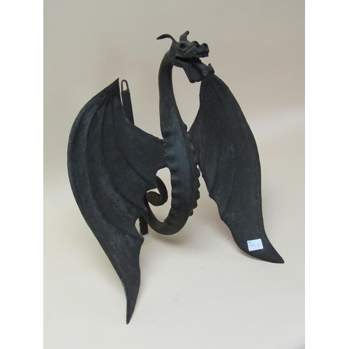 1362A - METAL DRAGON WALL BRACKET WITH HANGING CERAMIC JARDINIERE