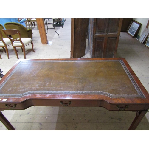 1821 - LEATHER TOP DESK