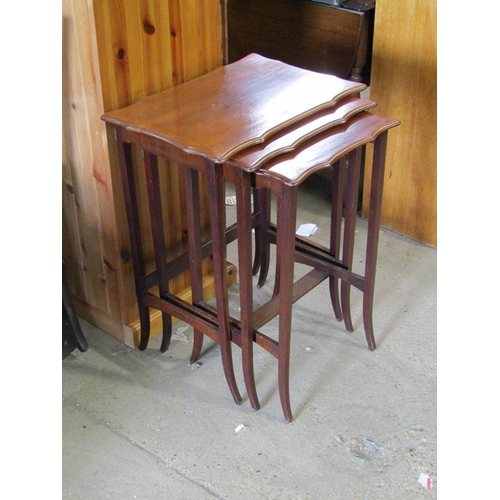 620 - NEST OF THREE EDWARDIAN TABLES