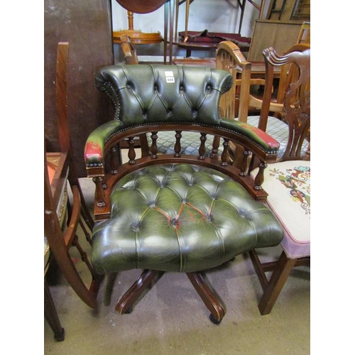 688 - REPRODUCTION LEATHER UPHOLSTERED SWIVEL CHAIR