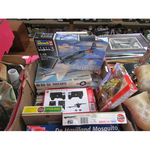 279 - TWO BOXES OF MODELS TO INC. AIRFIX