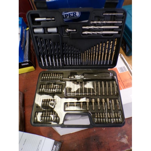 938 - BOX OF DE WALT HAND TOOLS ETC