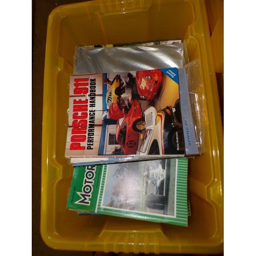 742 - LARGE COLLECTION OF MOTORSPORT MAGAZINES