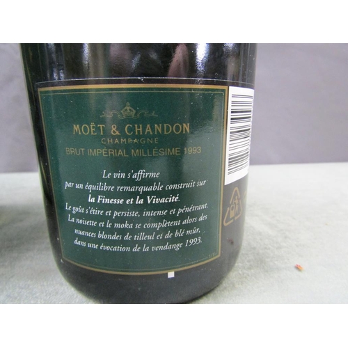 1310 - BOTTLE OF MOET CHANDON CHAMPAGNE IN ORIGINAL RETAIL BOX