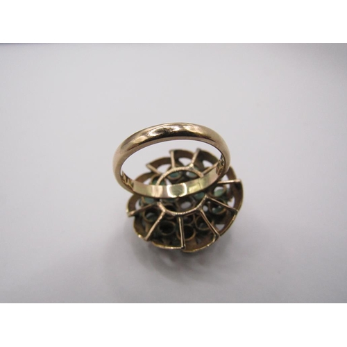 1455 - GOLD GREEN STONE SET COCKTAIL RING SIZE N (CENTRAL STONE MISSING)