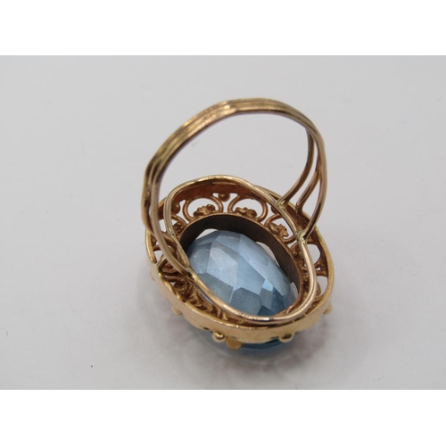 1456 - CONTINENTAL GOLD BLUE STONE SET RING SIZE Q