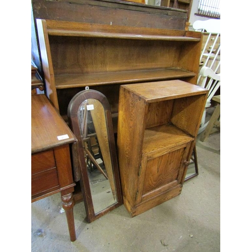 586 - OAK BEDSIDE CUPBOARD, TWO MIRRORS, BOOKCASE