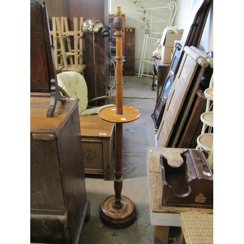 640 - STANDARD LAMP AND A TILE TOP TABLE