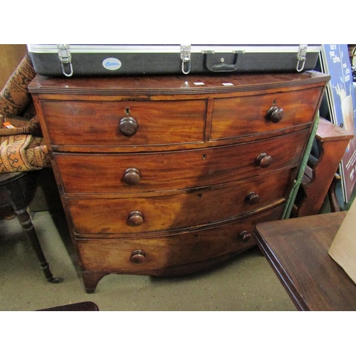 767 - GEORGIAN BOW FRONT CHEST