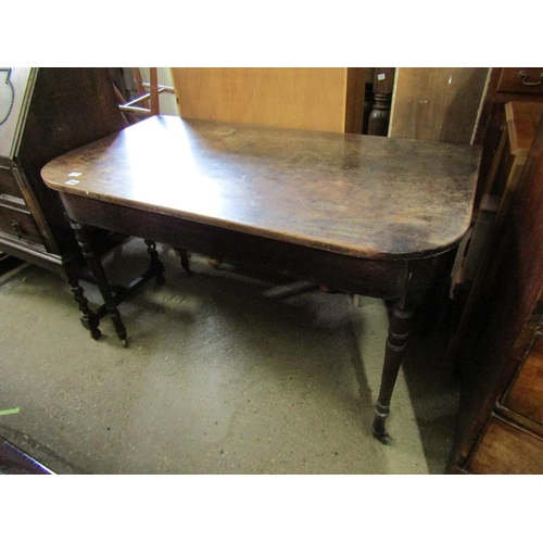 769 - VICTORIAN SIDE TABLE