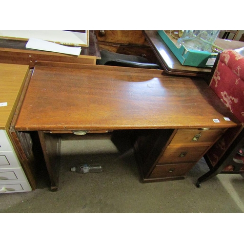 805 - MAHOGANY DESK