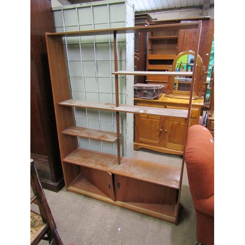 877 - TEAK UNIT