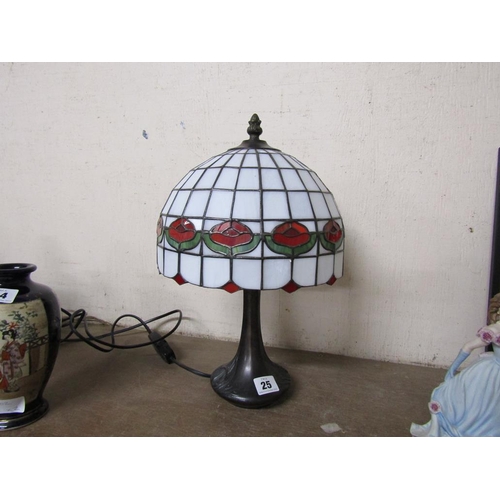 25 - TIFFANY STYLE LAMP