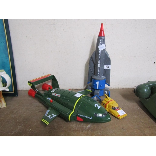 36 - THUNDERBIRDS ROCKETS