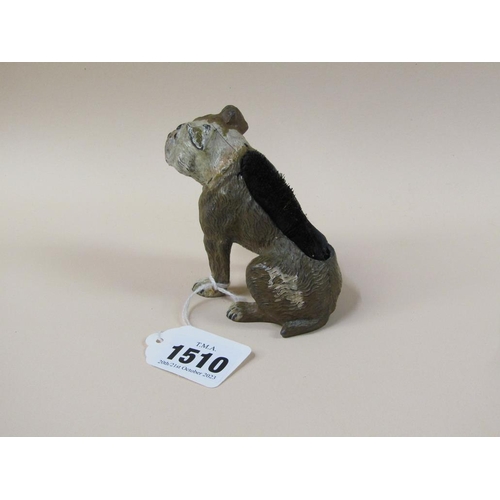 1510 - PAINTED METAL BULLDOG PEN WIPE