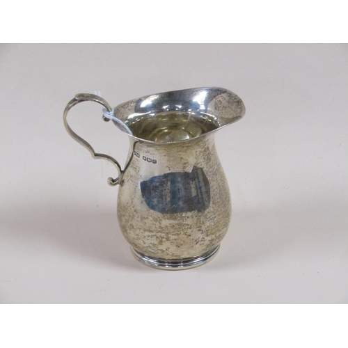 1650 - JAMES DIXON AND SONS, SHEFFIELD 1949 SILVER CREAM JUG - 4ozt