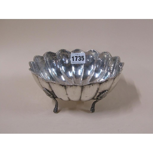 1735 - ITALIAN SILVER HAMMERED BOWL, 7.9ozt