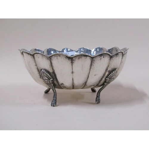 1735 - ITALIAN SILVER HAMMERED BOWL, 7.9ozt