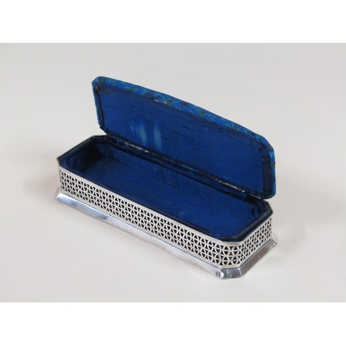 1752 - EDWARDIAN MATERIAL PIN BOX IN A SILVER MOUNTED FRAME, 2.7ozt