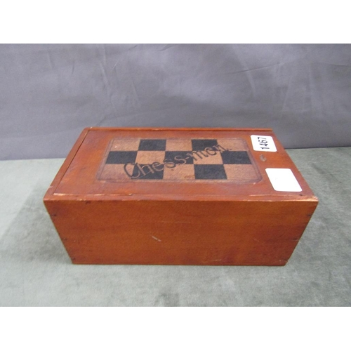 1467 - SET OF WOODEN CHESS PIECES IN BOX (BOX 22cms L)