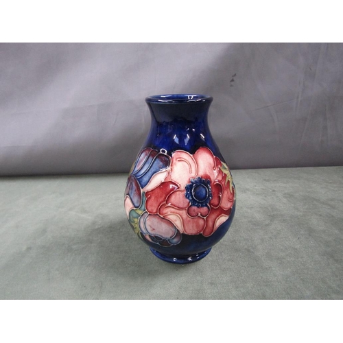 1803 - MOORCROFT ANEMONE VASE, 15CM H