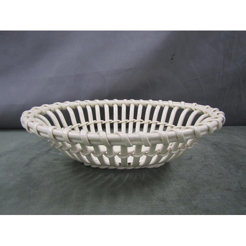 1825 - CONTINENTAL PORCELAIN BOWL, 24CM W